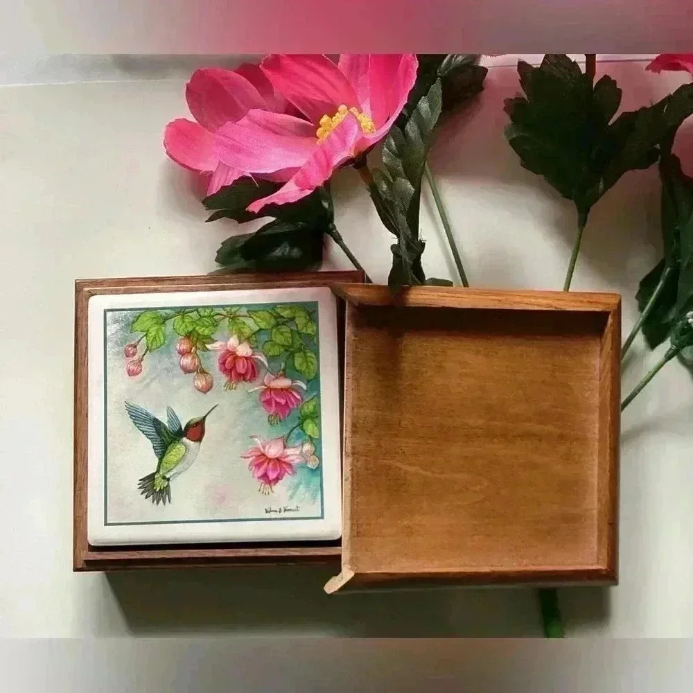 Vintage Hummingbird Set of 4 Coasters Pink Fuchsia Highlights ceramic coasters - Picture 11 of 15